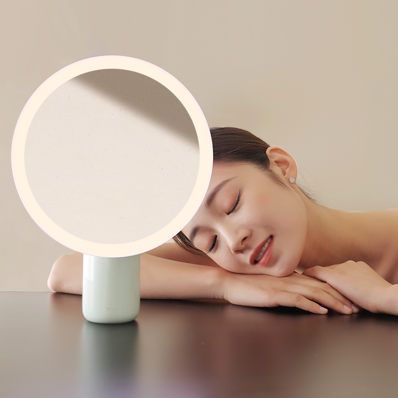 DOCO Tafelmake-upspiegel LED-l - Beauty Lab Makeup recensie en prijs