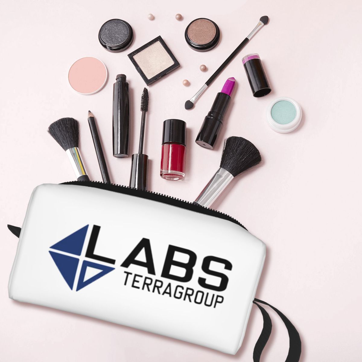 Escape From Tarkov Labs Terrag - Beauty Lab Makeup recensie en prijs